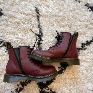 Dr. Martens Youth 1460 Softy Leather Lace up boots in CHERRY RED side zipper